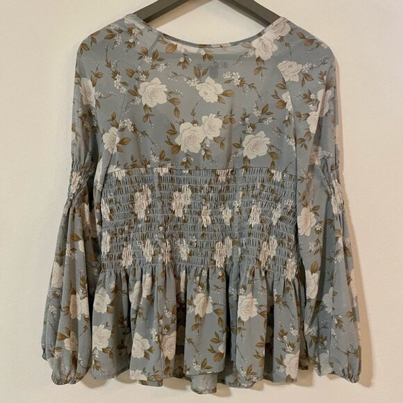 American Eagle light blue floral peplum top - Small - Picture 7 of 10
